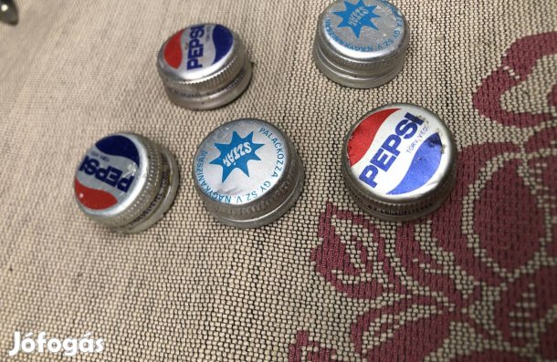 Régi üdítős üveg kupak 500 Ft /db