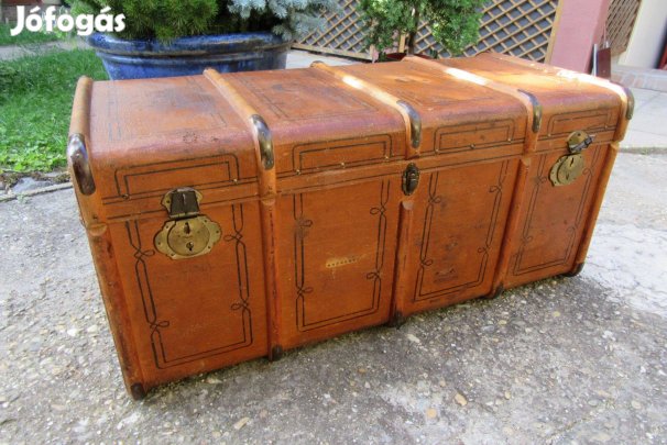 Régi utazó bőrönd - hajó koffer - 110 cm széles