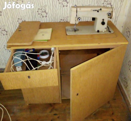 Régi varrógép eladó