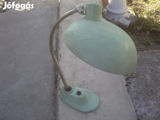 Régi vasöntvény talpú iróasztal lámpa eladó