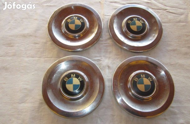 Régi veterán BMW dísztárcsa szett