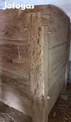 Régiség Hombár, népi terménytároló