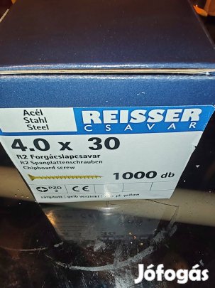 Reisser csavar 4x30 