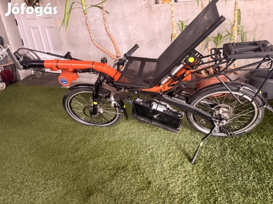 Rekumbens fekvőkerékpár 