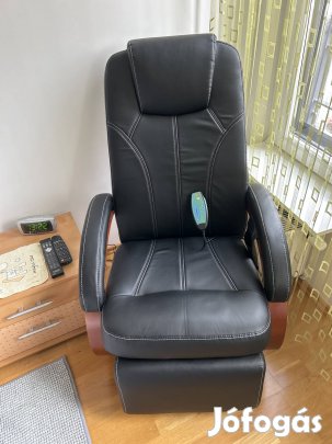 Relaxáló masszásszék
