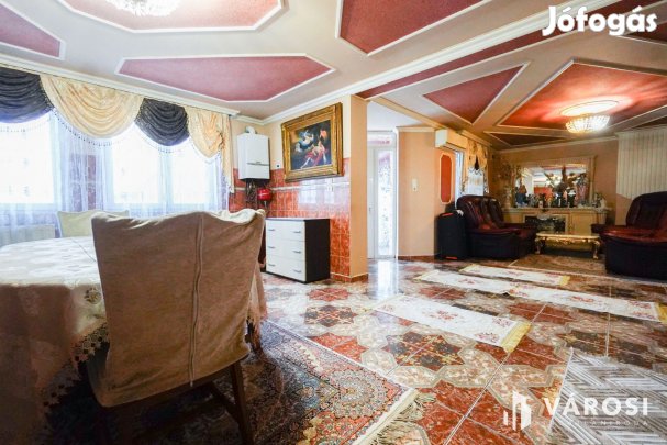 Remek elhelyezkedéssel Turán!