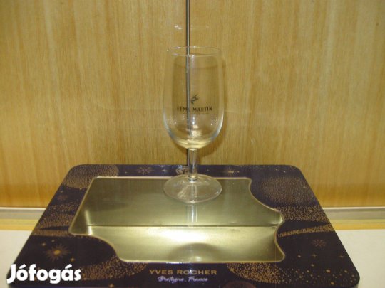 Rémy Martini pohár eladó !