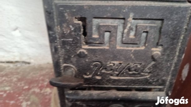 Renátó Rostás elado egy Royál 150