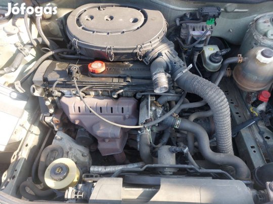 Renault 1.4 8V komplett motor E7J