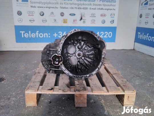 Renault 2,3DCI PF6054 bontott váltó