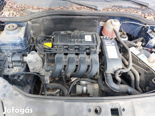 Renault Clio 1.2 8V váltó
