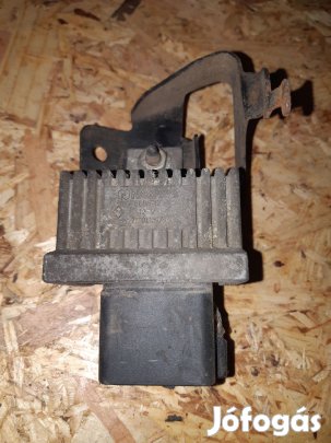 Renault Clio II Izzítórelé