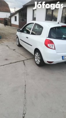 Renault Clio sérül ,1.5dci