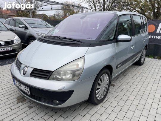 Renault Espace 2.2 dCi Expression