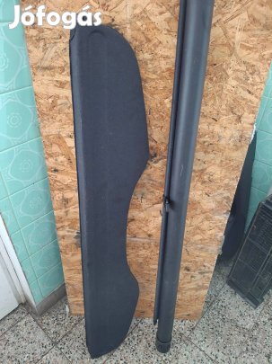 Renault Espace 4 kalaptartó két részből áll rövid kivitelhez