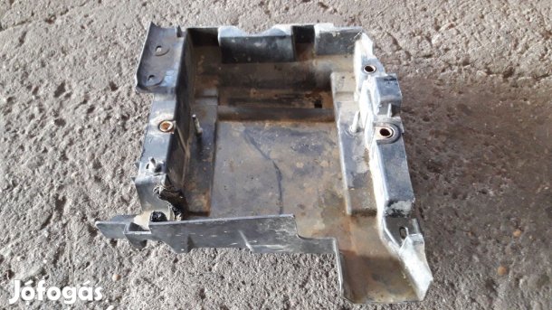 Renault Espace IV Akkumulátor Tartó