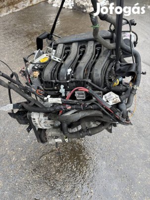Renault Fluence Megane III 1.6 16V K4MV838 komplett motor