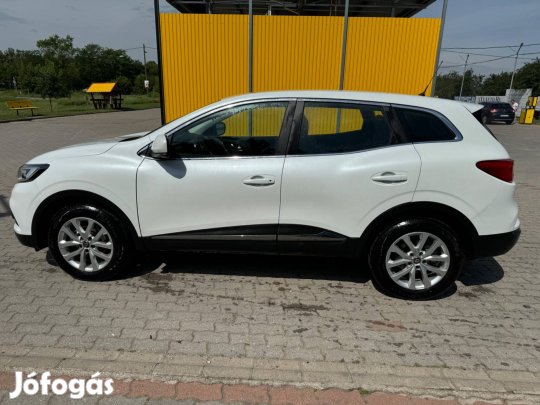 Renault Kadjar 1.3 TCe Zen Gyöngyházfehér, első tulajdonostól