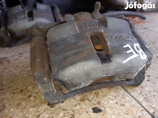 Renault Kadjar Bal Első Féknyereg