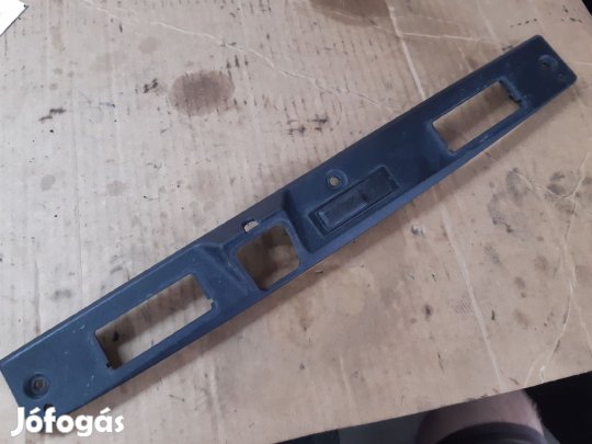 Renault Kadjar Csomagtérajtó Nyitó Kapcsoló