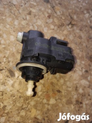 Renault Kadjar Elektromos Fényszóró Magasság Állító Motor