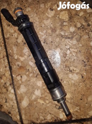 Renault Kadjar Injektor / Porlasztó / Befecskendező