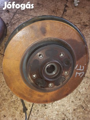 Renault Kadjar Jobb Első Csonkállvány Kerékaggyal + Féknyereg + ABS