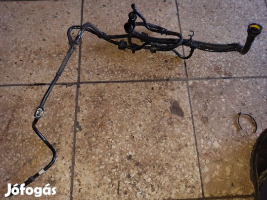 Renault Kadjar Üzemanyag Cső