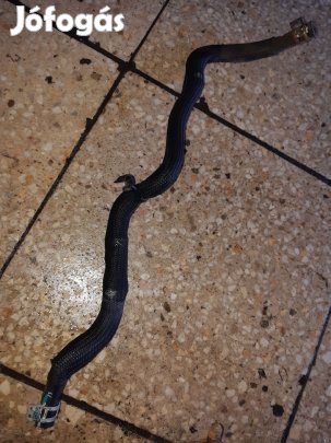 Renault Kadjar Vízcső