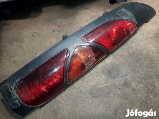 Renault Kangoo I Bal Hátsó Lámpa