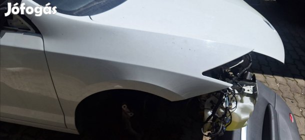 Renault Laguna 3 coupe jobb első sárvédő