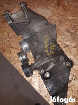 Renault Laguna II Kormányszervó Szivattyú Tartó Bak - Generátor Tartó