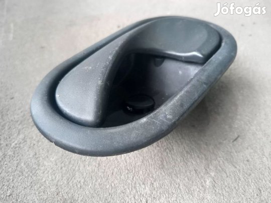 Renault MASTER Opel MOVANO 10 Első ajtó belső kilincs jobb oldali 7372