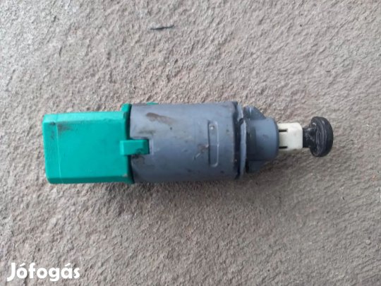 Renault MASTER Opel MOVANO 10 Kuplungpedál fékpedál kapcsoló relé 7364