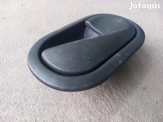 Renault MASTER Opel MOVANO 10- Első ajtó belső kilincs bal oldali 7373