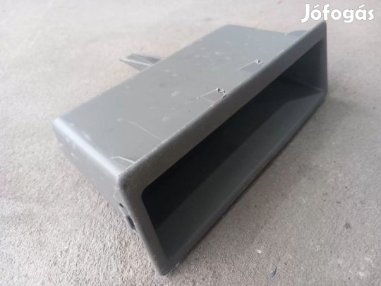 Renault MASTER Opel MOVANO 10- Felső lámpa burkolatába való rekesz 168