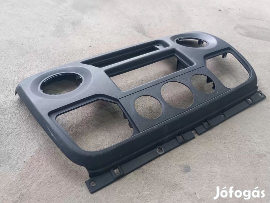 Renault MASTER Opel MOVANO 10- Műszerfalba középső rádió keret 7404