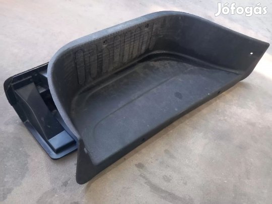 Renault MASTER Opel MOVANO 10- belső első fellépő műanyag 7317