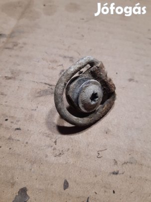 Renault Master 03-10 Rakományrögzítő Fül