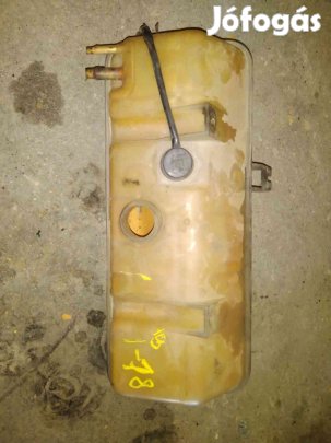 Renault Master Kiegyenlítő Tartály