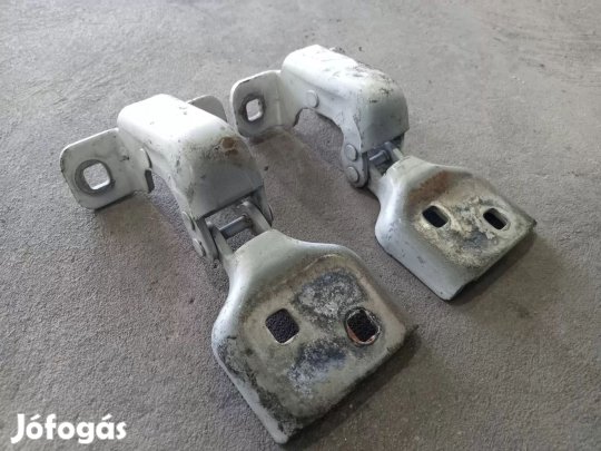 Renault Master Opel MOVANO 10- Első ajtó alsó felső zsanér tartó 9478