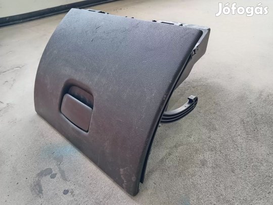 Renault Master Opel MOVANO 10- Kesztyű kesztyűtartó ajtó fedél 7581