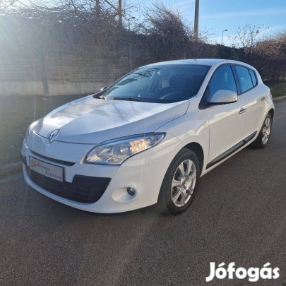 Renault Megane 1.6 Tomtom Navigáció ALU+Téli Kerék