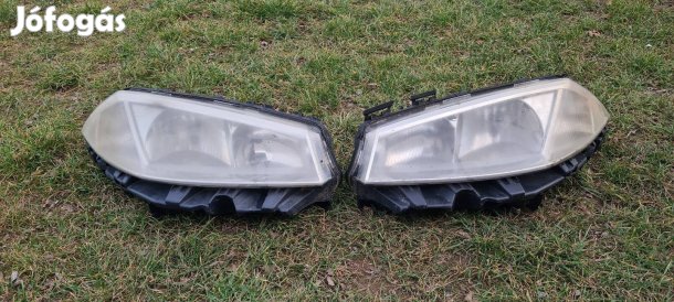 Renault Megane 2 Phase 1 (2002-2005) első lámpabúra pár.