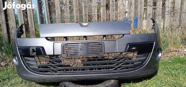 Renault Mégane 3 első lökhárító 