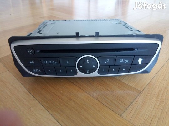 Renault Megane 3 komplett cd-rádió kijelzővel