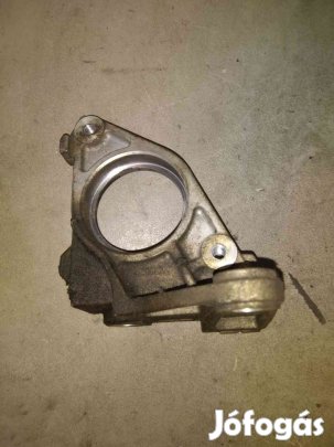 Renault Megane II Féltengely Tartó Bak