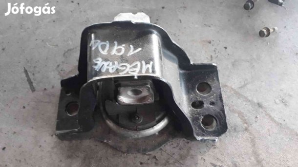 Renault Megane II Motortartó Bak