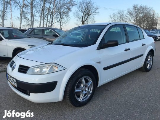 Renault Megane Limousine 1.4 Authentique Magyar...