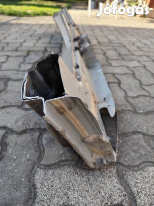 Renault Modus bontott jobb küszöb 